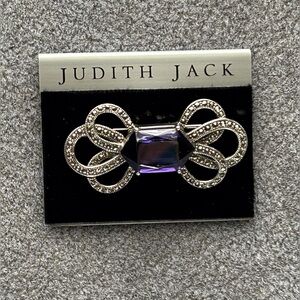 Brilliant JUDITH JACK 925 Sterling Silver Marcasite and Amethyst Brooch NWT